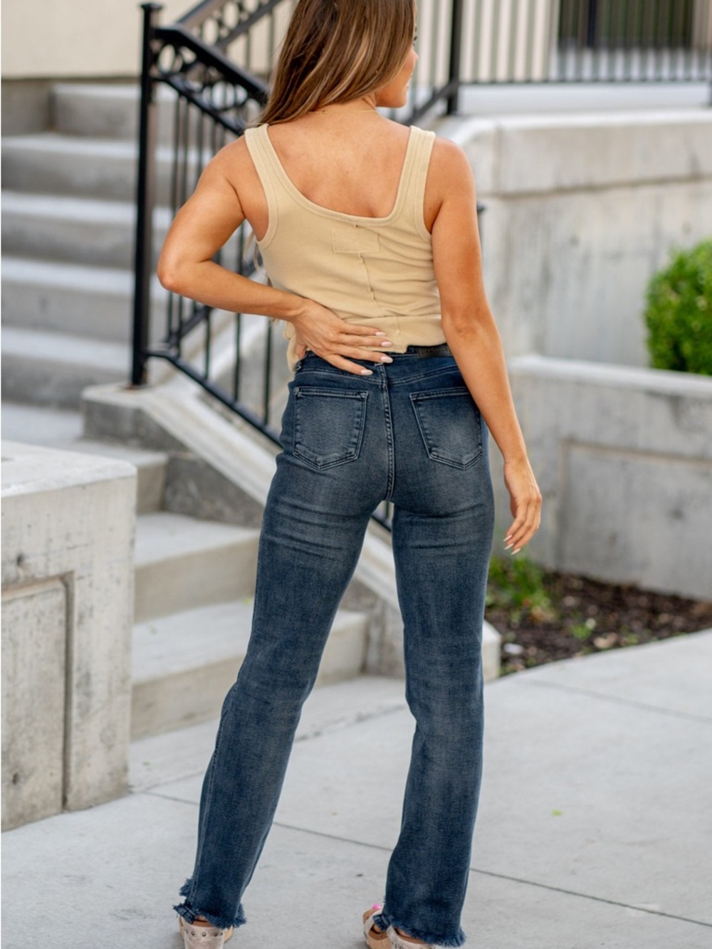 Judy Blue 4-way Stretch High Rise Button Fly Destroy Hem Straight Jeans - Picture 9 of 16